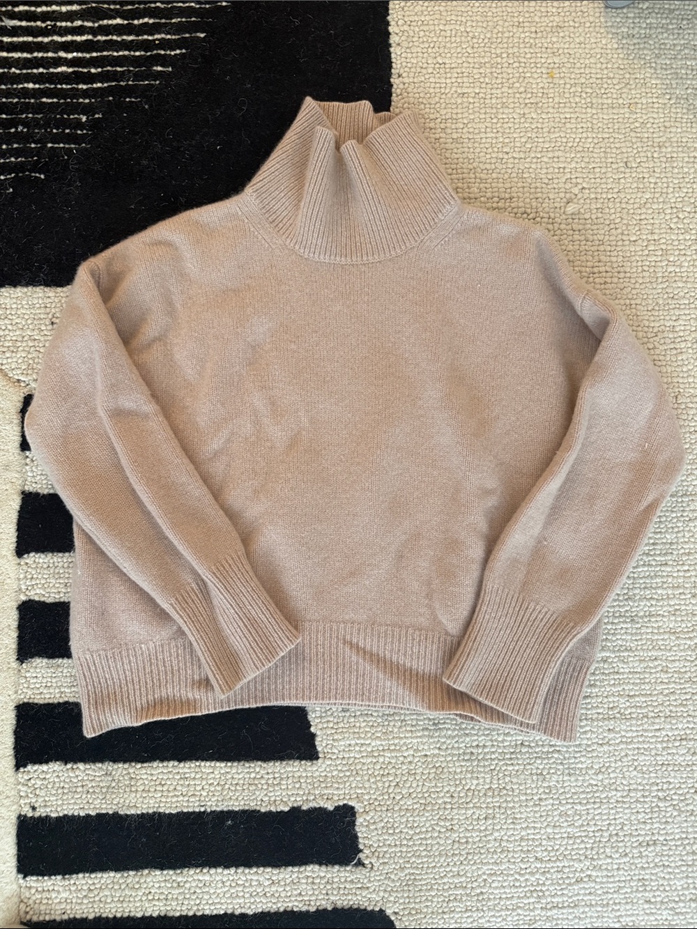 NakedCashmere Beige Turtleneck Cashmere Sweater Joslyn Small